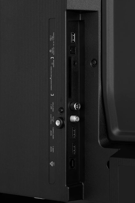 Hisense  32" LED Smart TV - 32A4Q