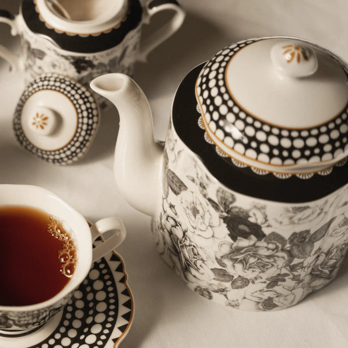 Jenna Clifford Black Rose Tea Pot 1200ml JC-7237